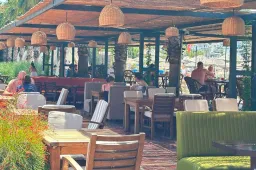 AMBROSIA HOTEL BEACH - SPA Bars