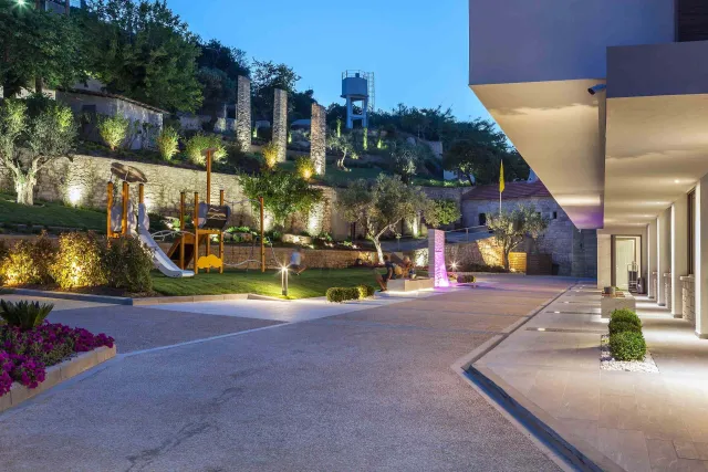 AMMON ZEUS LUXURY BEACH HOTEL Mini Club