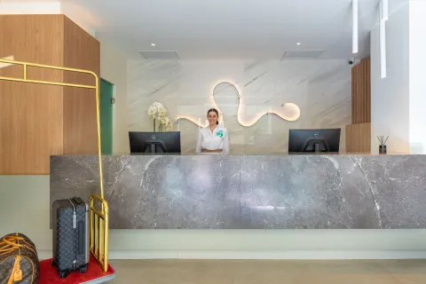 AMMON ZEUS LUXURY BEACH HOTEL Lobby