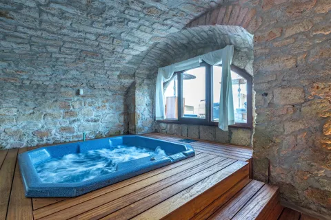 AMMON ZEUS LUXURY BEACH HOTEL Spa