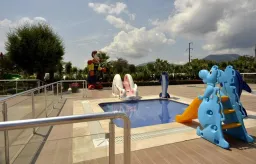 ANADOLU HOTEL BODRUM Pools & Beach