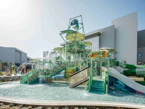 ANDA BARUT COLLECTION Pools & Beach