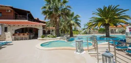 ANNA MARIA PARADISE HOTEL Pools & Beach