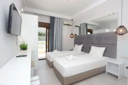 ANNA MARIA PARADISE HOTEL Rooms