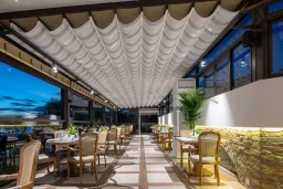 ANTHEMUS SEA BEACH HOTEL AND SPA Restaurants