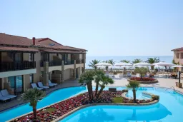 ANTHEMUS SEA BEACH HOTEL AND SPA Pools & Beach
