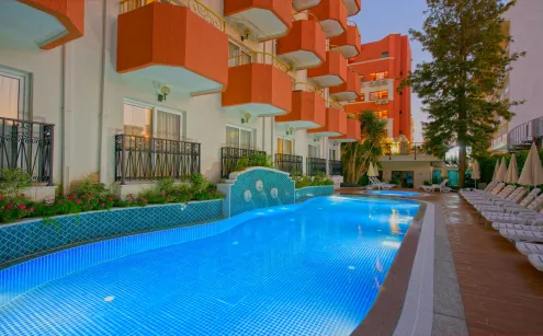 ANTIQUE ROMAN PALACE ADULT ONLY 16+ Pools & Beach