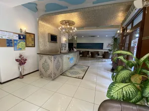 ANZAC HOTEL Bars