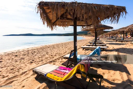FAMILY HOTEL APOLIS Pools & Beach