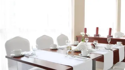 APOLLO SPA RESORT Restaurants