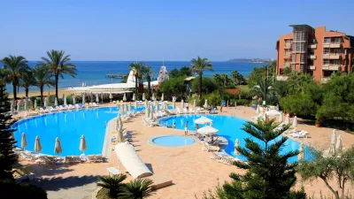 AQI HOTELS PEGASOS CLUB Restaurants
