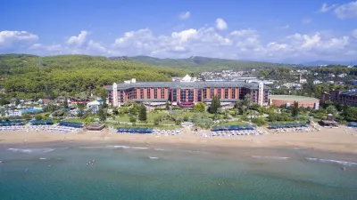 AQI HOTELS PEGASOS RESORT