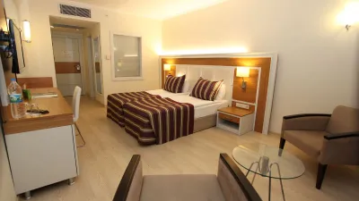 AQI HOTELS PEGASOS ROYAL Rooms