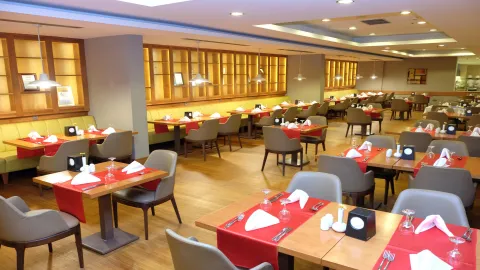 AQUA FANTASY AQUAPARK HOTEL AND SPA Restaurants