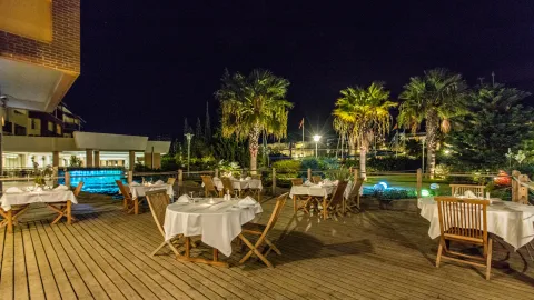AQUA FANTASY AQUAPARK HOTEL AND SPA Restaurants