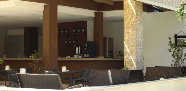 ARBATT HOTEL MARMARIS Bars
