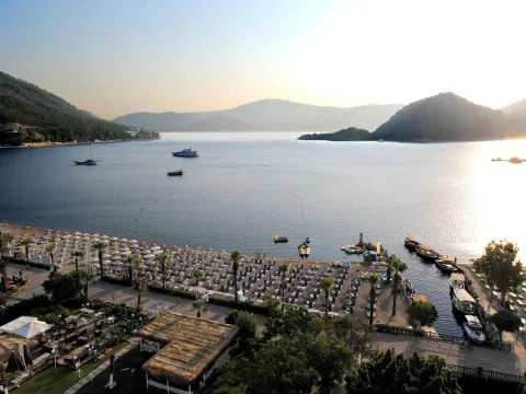 ARBATT HOTEL MARMARIS Pools & Beach