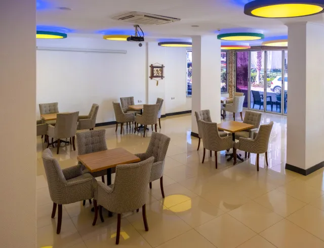 ARBATT HOTEL MARMARIS Bars