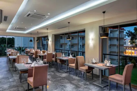 ARCANUS HOTELS SORGUN (ex. ARCANUS SIDE RESORT) Restaurants