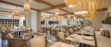 ARCANUS TRENDLINE RESORT Restaurants