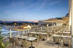 ARCANUS TRENDLINE RESORT Restaurants
