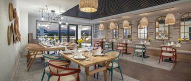 ARCANUS TRENDLINE RESORT Restaurants