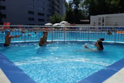 ARENA MAR HOTEL Pools & Beach