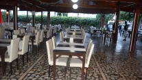 ARES CITY HOTEL Restaurants