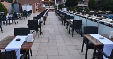 ARES DREAM HOTEL Restaurants