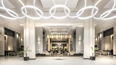 ARIA CLAROS BEACH AND SPA RESORT Lobby