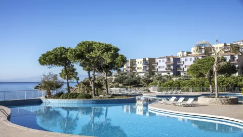 ARIA CLAROS BEACH AND SPA RESORT Pools & Beach