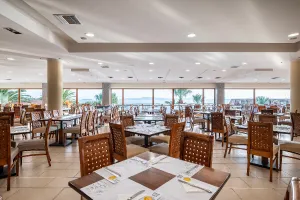 ARISTOTELES HOLIDAY RESORT - SPA Restaurants