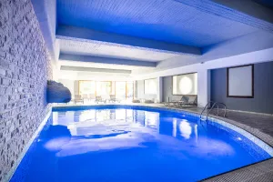 ARISTOTELES HOLIDAY RESORT - SPA Pools & Beach