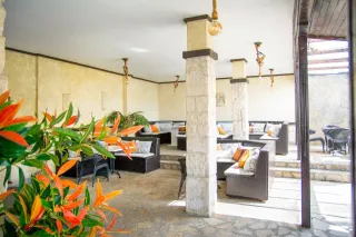 ARKUTINO FAMILY RESORT Lobby