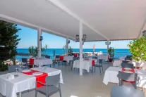 ARMAS BEACH HOTEL Restaurants