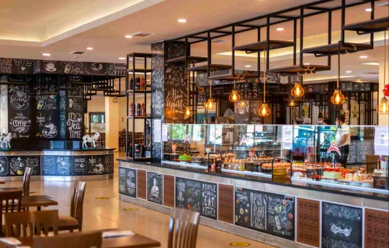 ARMAS GREEN FUGLA BEACH Restaurants