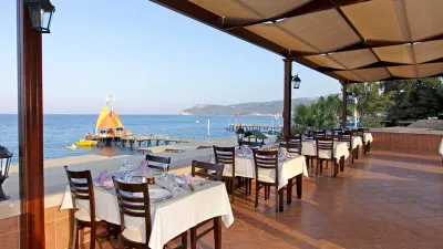 ARMAS GUL BEACH Restaurants