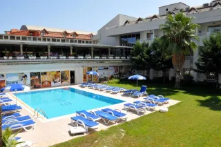 ARMAS GUL BEACH Pools & Beach