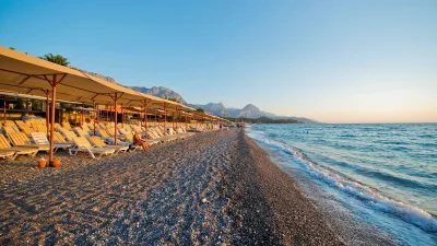 ARMAS GUL BEACH Pools & Beach