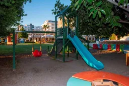 ARMAS GUL BEACH Mini Club
