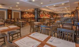 ARMAS GUL BEACH Restaurants