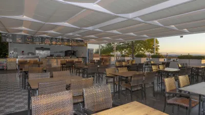 ARMAS GUL BEACH Restaurants