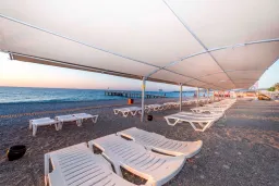 ARMAS LABADA HOTEL Pools & Beach