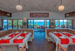 ARMAS LABADA HOTEL Restaurants