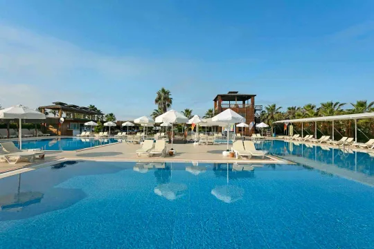 ARMAS LIFE BELEK Pools & Beach