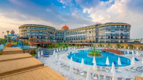 ARNOR DE LUXE HOTEL - SPA Pools & Beach