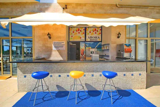 ARORA HOTEL Restaurants