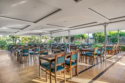ARSI BLUE BEACH HOTEL Restaurants