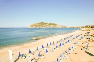 ARSI HOTEL Pools & Beach