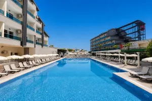 ART POSEIDON SIDE HOTEL Pools & Beach